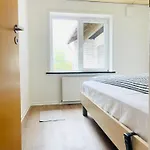 Scandinavian House Hotel- Holbol, Hébergement de vacances Kruså