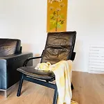 Scandinavian House Hotel- Holbol, Hébergement de vacances Kruså