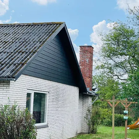 펜션 Scandinavian House Hotel- Holbol, *