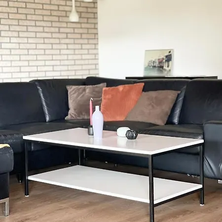 펜션 Scandinavian House Hotel- Holbol, *