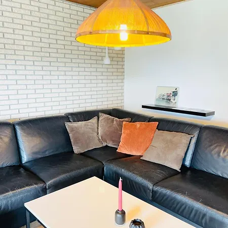 Scandinavian House Hotel- Holbol, Prázdninový dům Kruså
