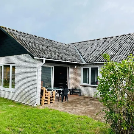 Scandinavian House Hotel- Holbol, Prázdninový dům *