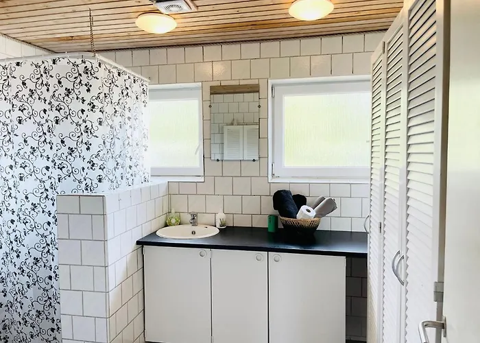 בית נופש Scandinavian House Hotel- Holbol, קרוסה