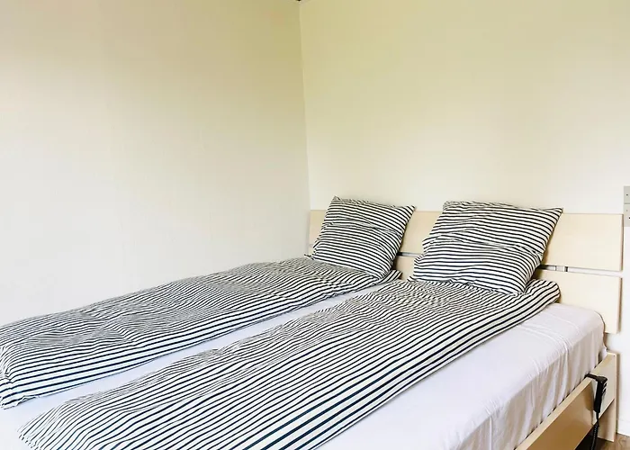 Scandinavian House Hotel- Holbol, קרוסה
