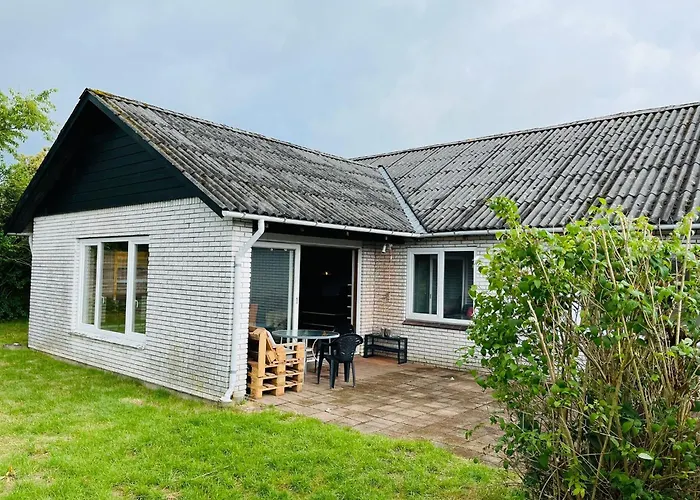Scandinavian House Hotel- Holbol, בית נופש *