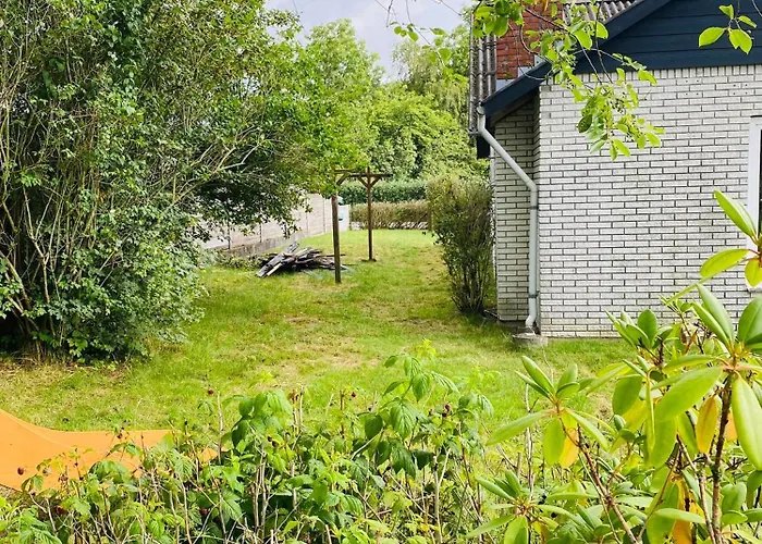 Scandinavian House Hotel- Holbol, *